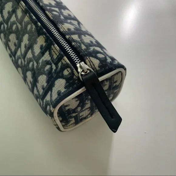 Authentic vintage Dior Oblique Trotter Pouch - Picture 4 of 7